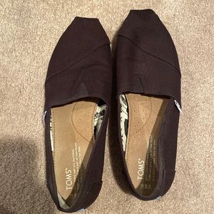 Toms shoes